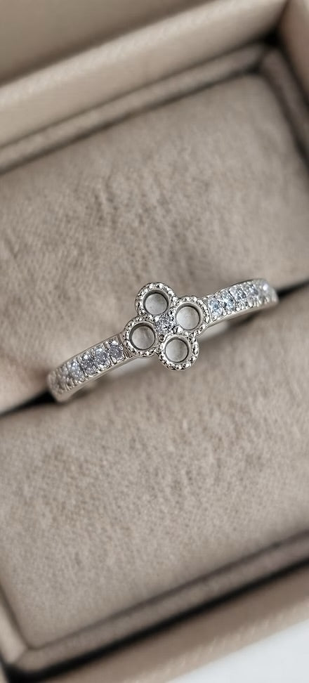 Forever Yours Clover Keepsake Ring | 925 Sterling Silver