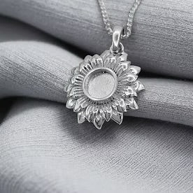 Silver Sunflower Necklace