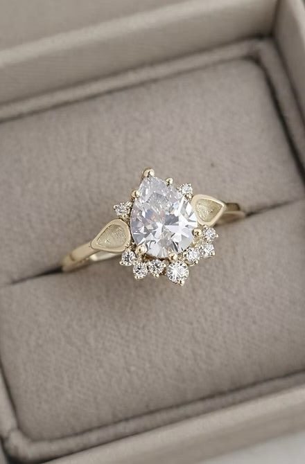 9ct Gold Dewdrop Ring