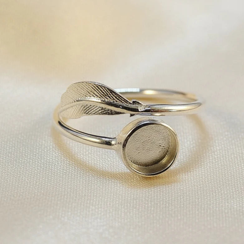 Feather Ring Adjustable