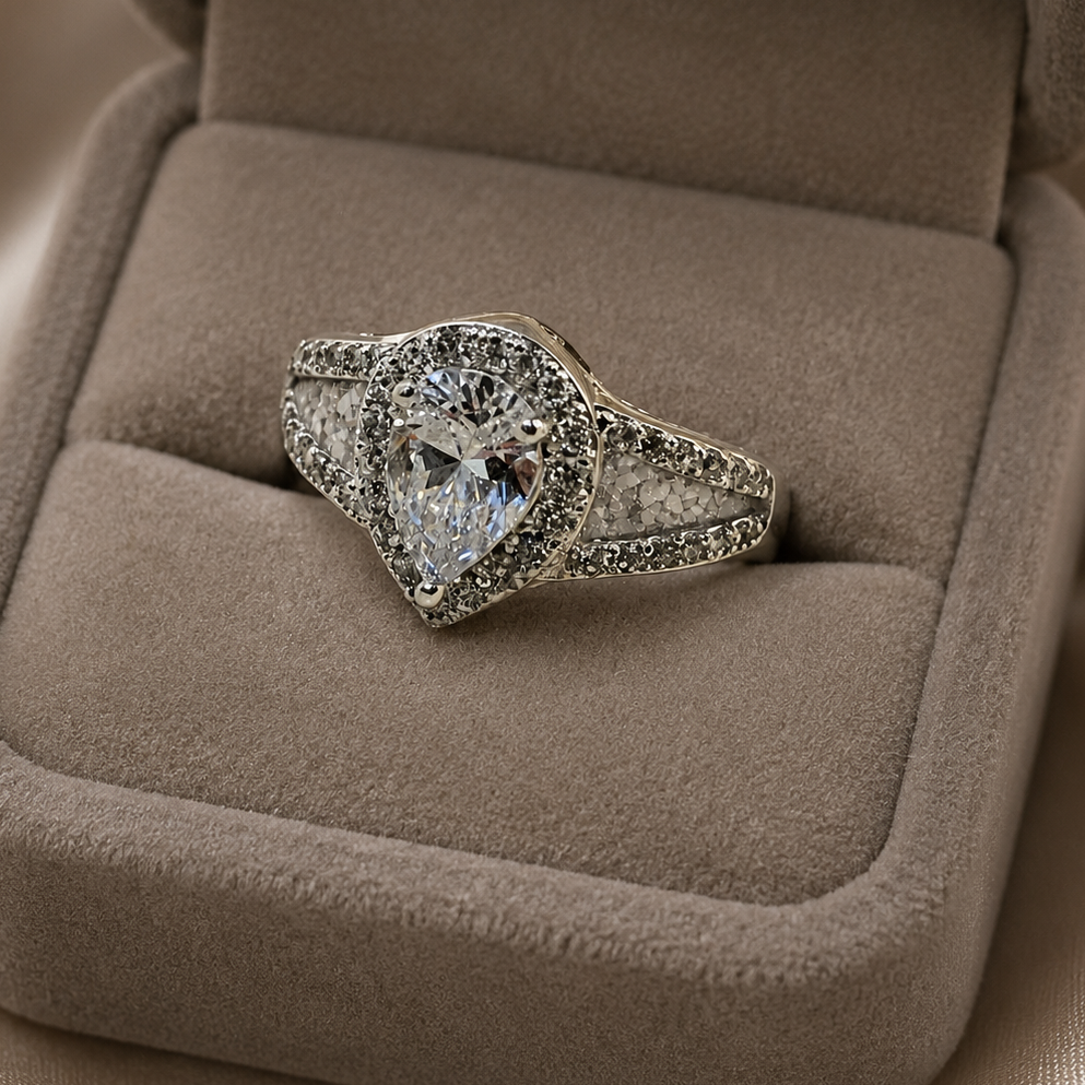Silver Pearia Ring